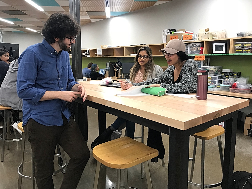 euroscientist and graphic novelist Matteo Farinella spoke to students about visual storytelling in McMaster University Library's Makerspace located in Thode Library.